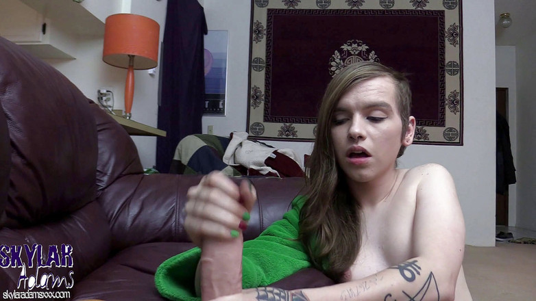 Skylar Adams: Punheta diversão