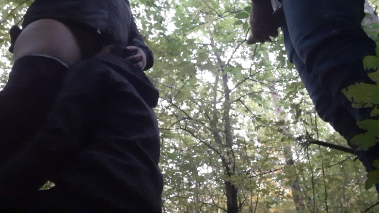 Lesbian-illusion: Quand j’éjacule dans la bouche d’une autre fille, ma copine...