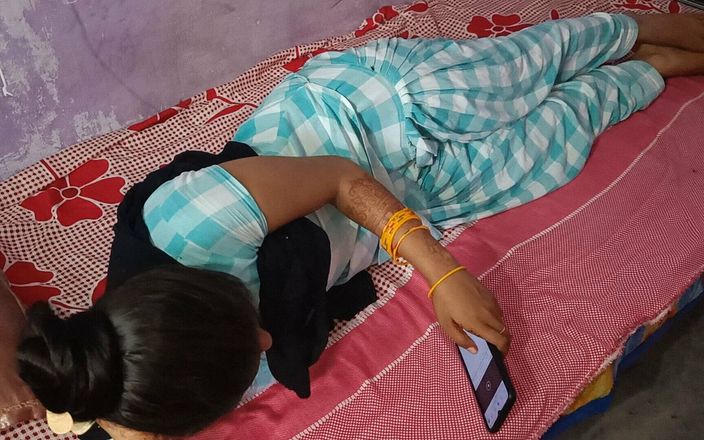 Sakshi Pussy: Hot 20 Yers Old Indian Bhabhi Cheated on Her Husband
