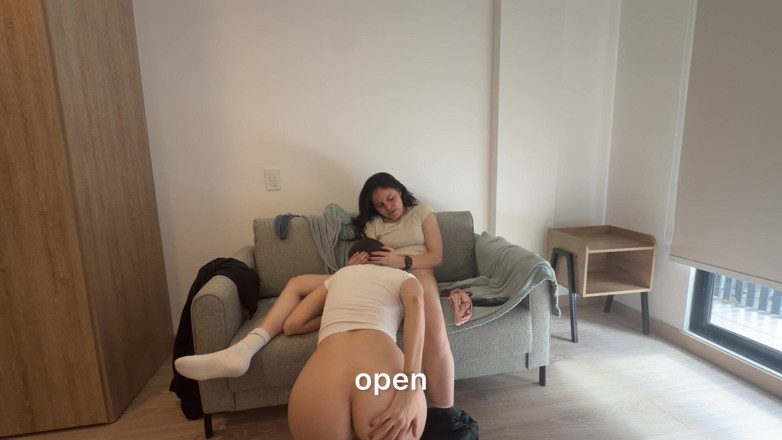 scarlettandc: I Started to Smell My Girlfriend's Ass and I Came