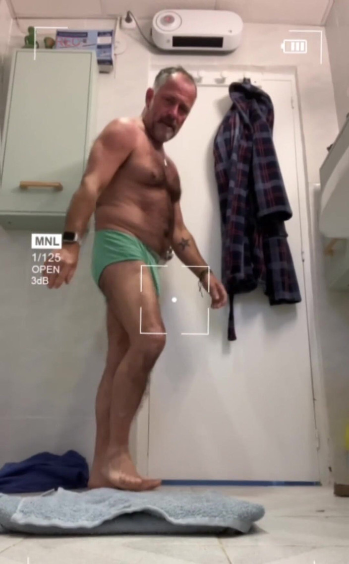 Daddybearvlc: Đêm qua trực tiếp!