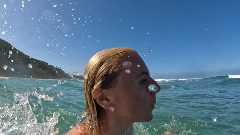 Sav Moolah: Facial at the Nude Beach