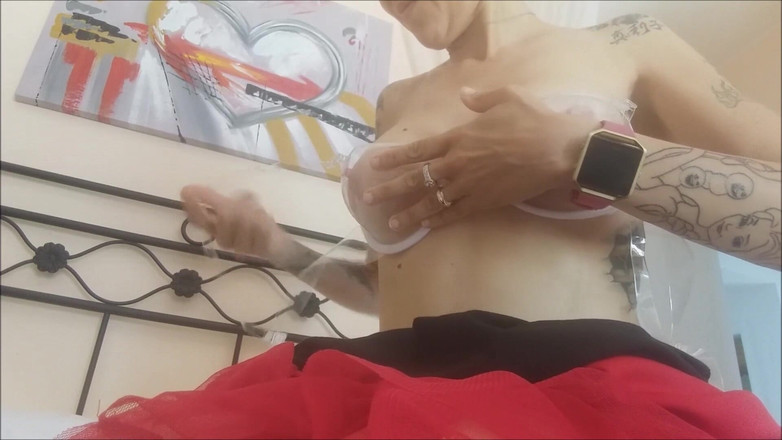 savannahamatoriale: 罠に乳首!