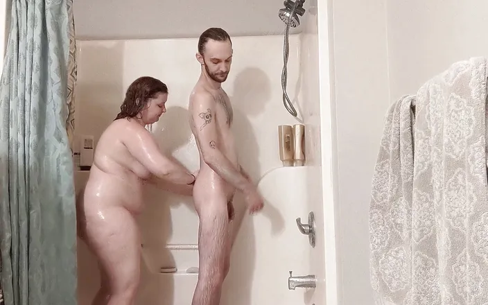 Sin Spice by Sophia Sinclair and Jasper Spice: Soaping in the shower with SinSpice