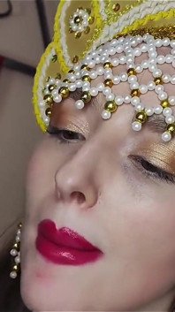 Two Princesses Mesmerize You with Their Sexy Bodies and Sticky Juicy Glossy Lipstick Kisses