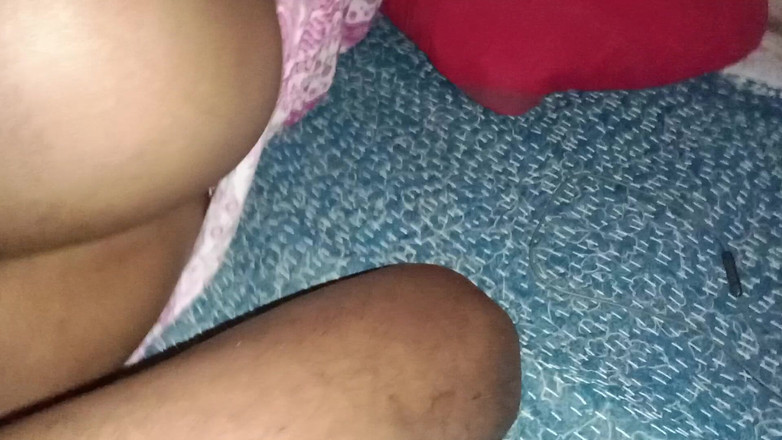 Sexy juli: Sex în satul bhabhi