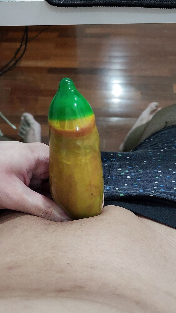 Lkdick8: 콘돔 재미.