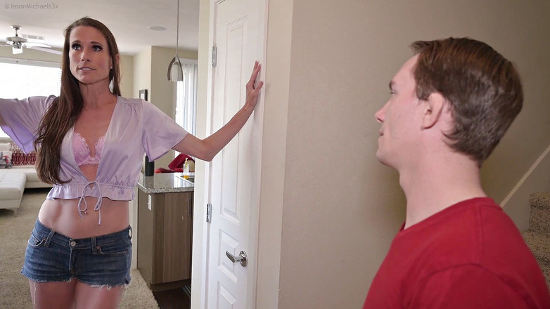 Jason Michaels: 热辣熟女继母sofie marie干她的继子