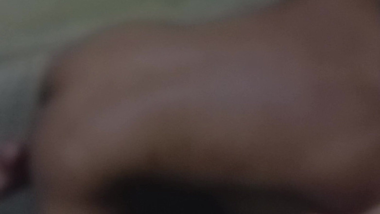 Angelina Pop: Váy cưới của mẹ kế Anne thật đáng yêu với chiếc...