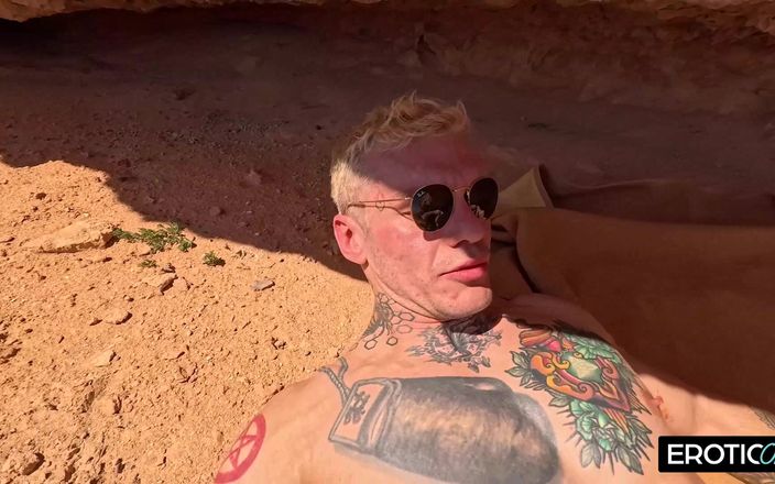 German bitch hunter: Blond niemiecka laska podłącza się na zewnątrz z nieznajomym