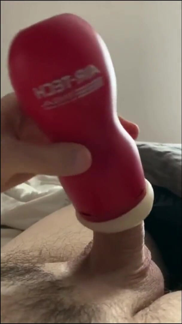 qaz11: Handjob vor der kamera - 557