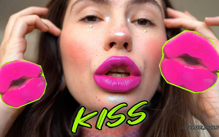 Rarible Diamond: Fétiche du baiser mouillé et du baiser humide du violet...