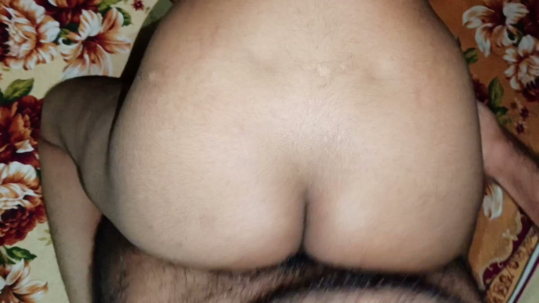 Indian69ExpressTM: Část 4 Indická sexy dívka s velkými prsy nejlepší kouření (velký sání...
