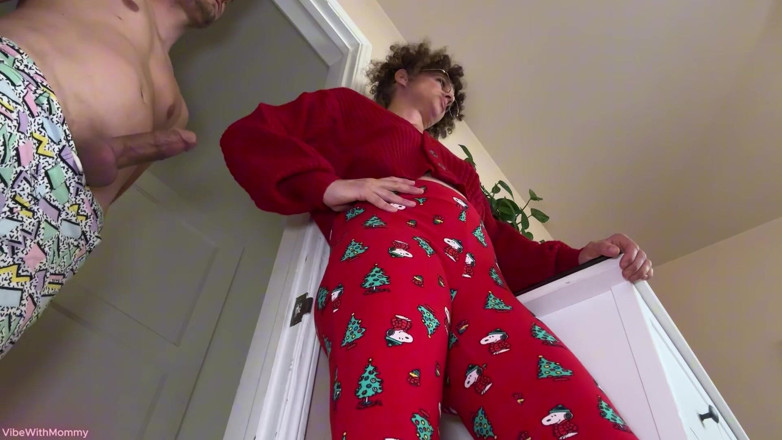 VibeWithMommy: Anal Creampie so Dirty You Have to Where Gloves