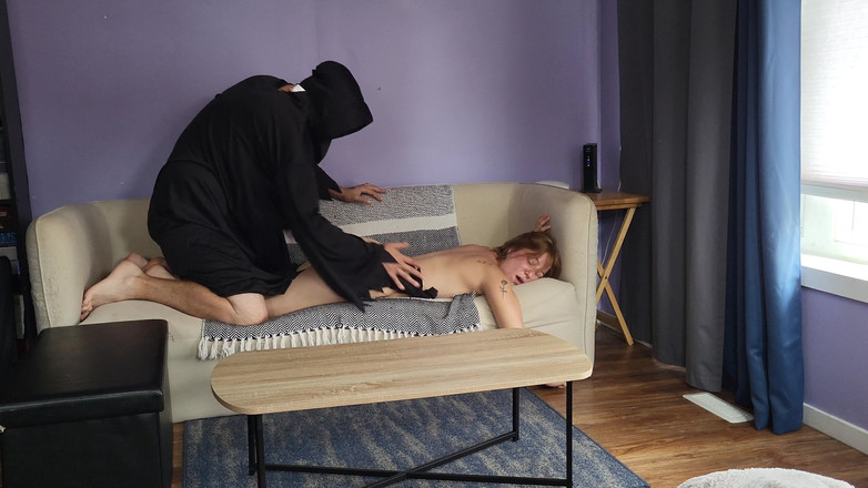 Celaena C: Celaena C călărește pula fantomei