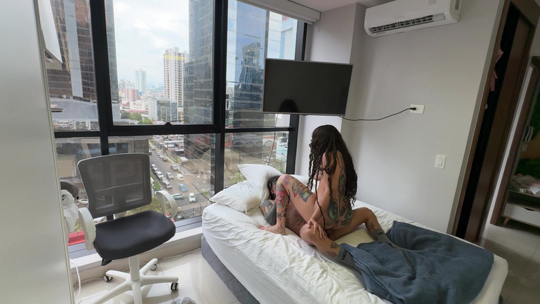 Macabreink: Üvey kız kardeşimi siktim