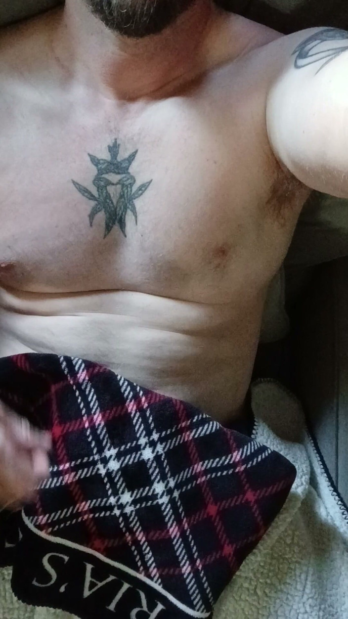 Themilkman618: Jacking off My Bwc Shirtless with a Victoria Secret Blanket