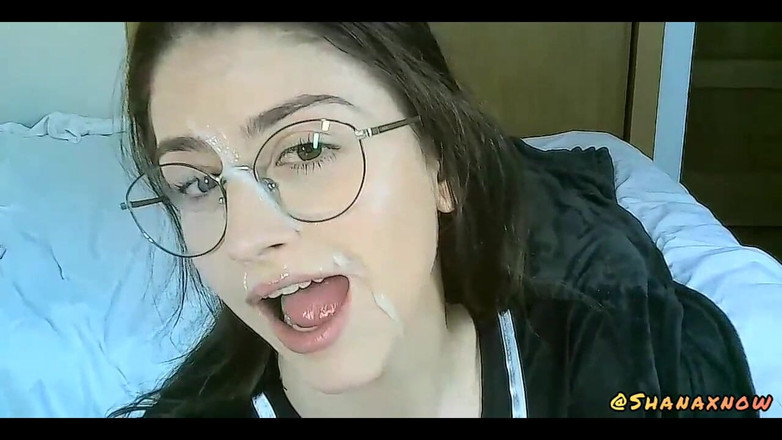 Shanaxnow: Hanya ahli secara langsung kongkek blowjob dan pancutan muka