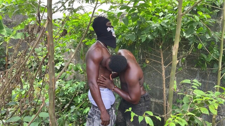 Morris_monthanna: He Dig Me Out
