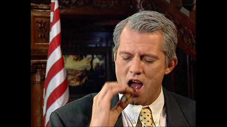 Deutschland porn: La troia mora arrapata è soddisfatta quando si fa scopare dal...