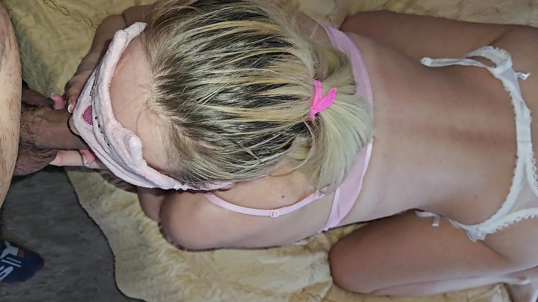 Audrey: Istri Arab dientot sama tetangga perancis yang lebih tua di...