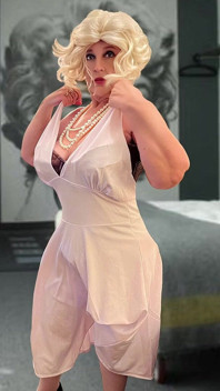 Vovó Norma Jean: Vagava lambendo pau