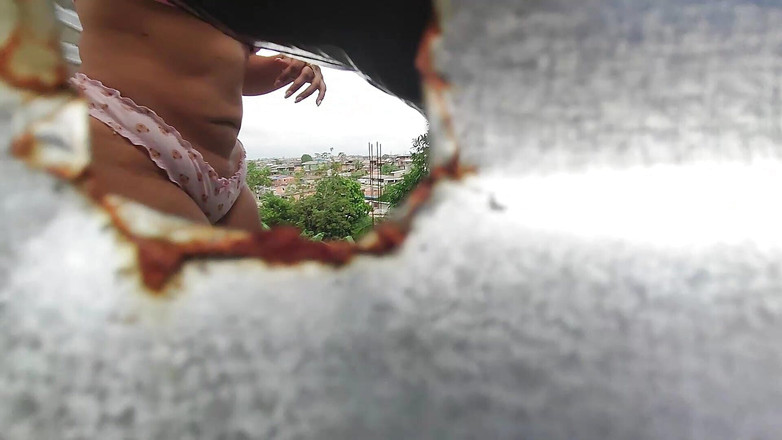 irina69star: 탈의실에서 소녀들을 촬영하는 낯선 남자