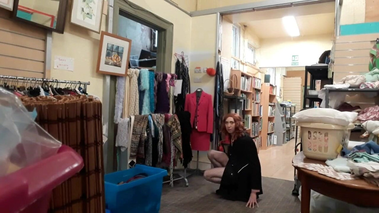 The Midnight Minx: Mycket kåta cd wanks i välgörenhetsbutik
