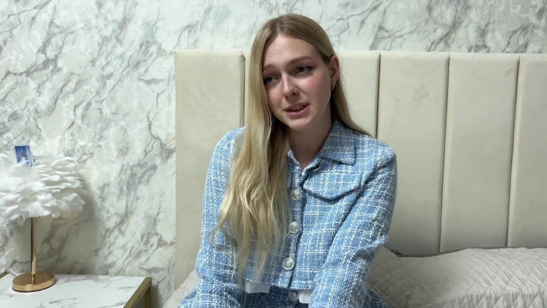 Arisha Mills: Poți să mă fuți ca să-mi întăresc iubitul? o vecină mi-a...