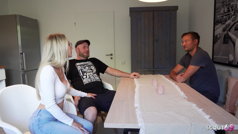 Scout69: German Cuckold Husband Watch His Sexy Wife at No Condom...