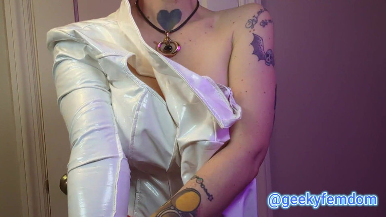 Geeky Femdom: Powegirl के स्तन माइंड कंट्रोल्स सिम्प्स