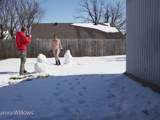 Aurora Willows large labia: Outside making a snowman nude, behind the scenes