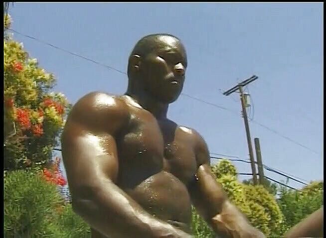 Black Jass: Urocza nubijska laska dostaje cipkę lizaną i zatrzaskowaną