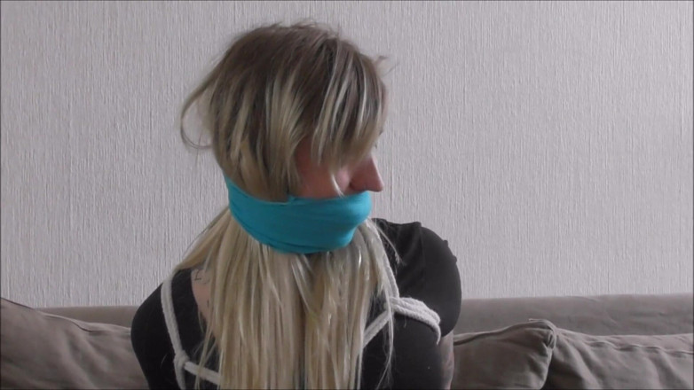 Restricting Ropes: Julie Vega - annoying girlfriend HD