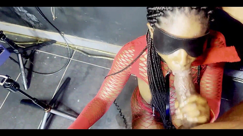 Naturelle Chocolat: Pulang kerja lembur di hari pertamaku!! Bos mergokin aku kontolku,...