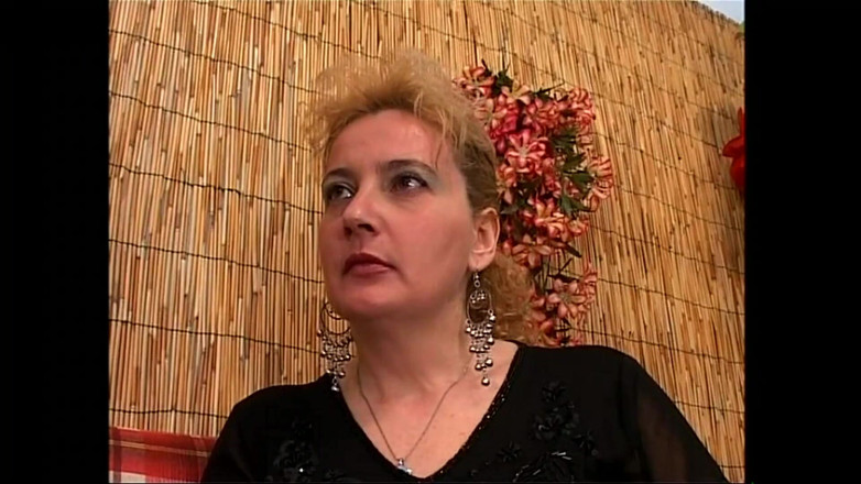 FM Video VOD: 《亚洲出轨人妻》影片