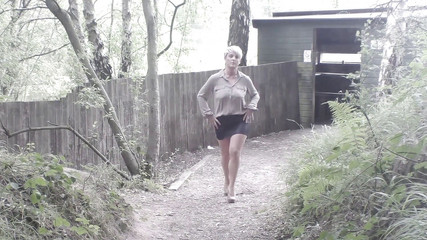 The adventures of Kylie Britain: Heißer spaziergang