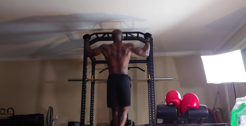 Hallelujah Johnson: Đào tạo sức đề kháng workout cân bằng đào tạo đã được hiển thị để...