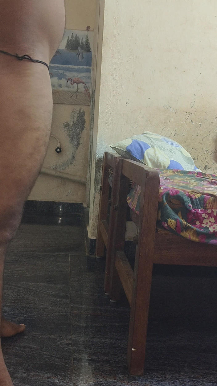 VillageBlackfairy: Тамільська сексуальна студентка займається сексом зі своїм хлопцем у готельному номері