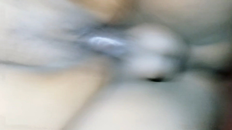 Boneshaker: 18letá moje bangladéšská sexy přítelkyně šuká