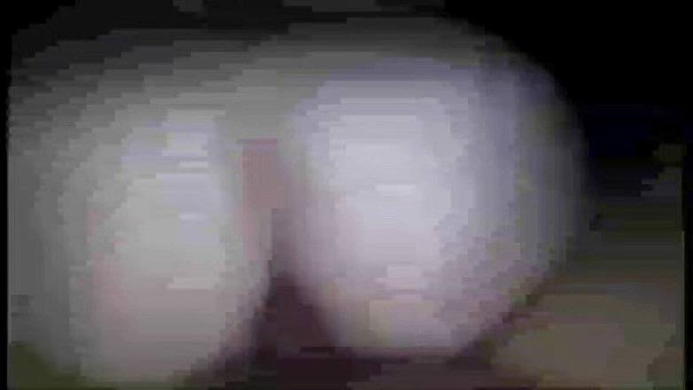 Mickey And Malory: Uită-te la fundul ăla care sare