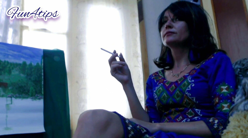 Bolly Karma: Mari Kita Merokok dengan Saya