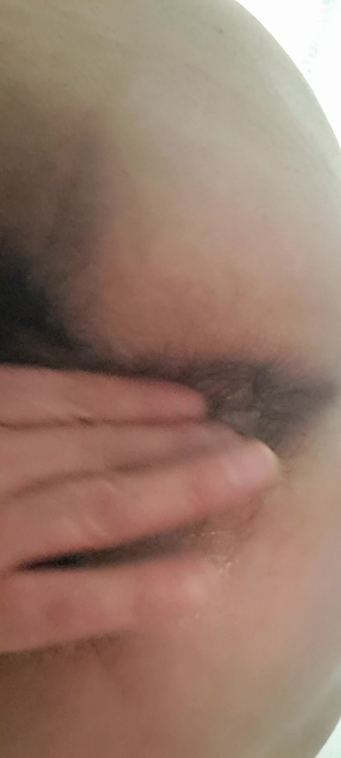 Mommy big hairy pussy: 계모의 후장 따먹기