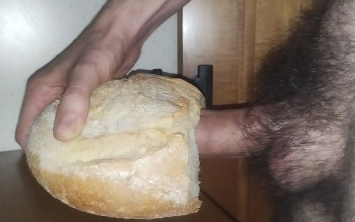 Francesco Spinozzi: Masturberen met vers brood