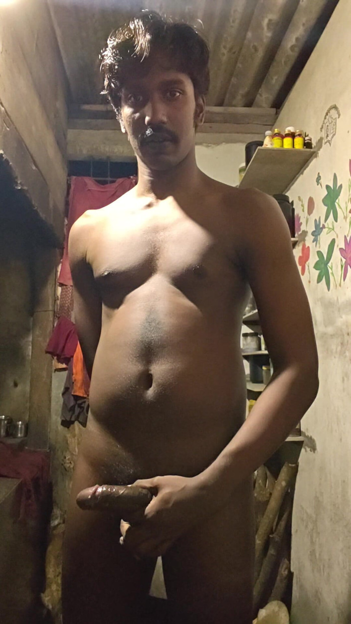 Charmer1999: Jerking and Cumming Again for My Audience
