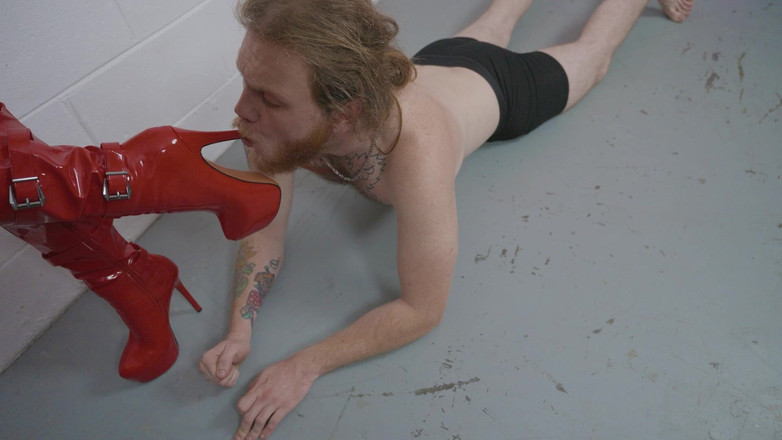 MrBitchboy: Mr.bitchboy tôn thờ ms.nacke