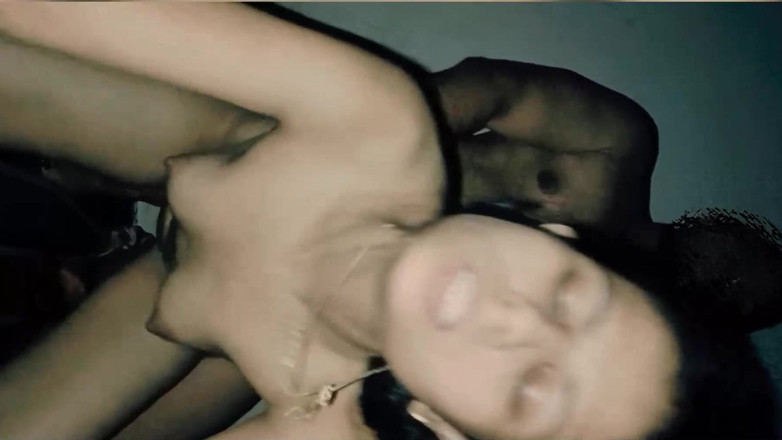 Dasi couple: Pakistańska kochankowie zerżnięta w pieska część 2