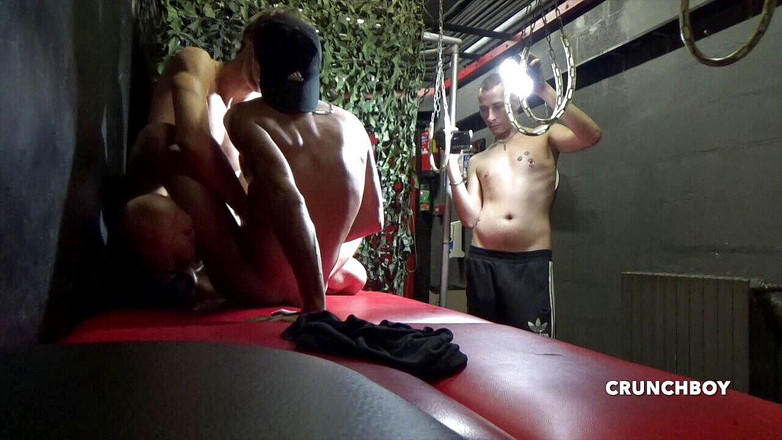 Home web camera: Calixte에게 맨발로 따먹히는 비늘 같은 소년 웹캠