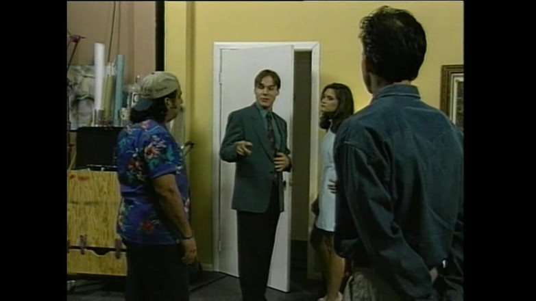 The Hunter Collection: Gorąca i urocza brunetka Zerżnięta na kanapie