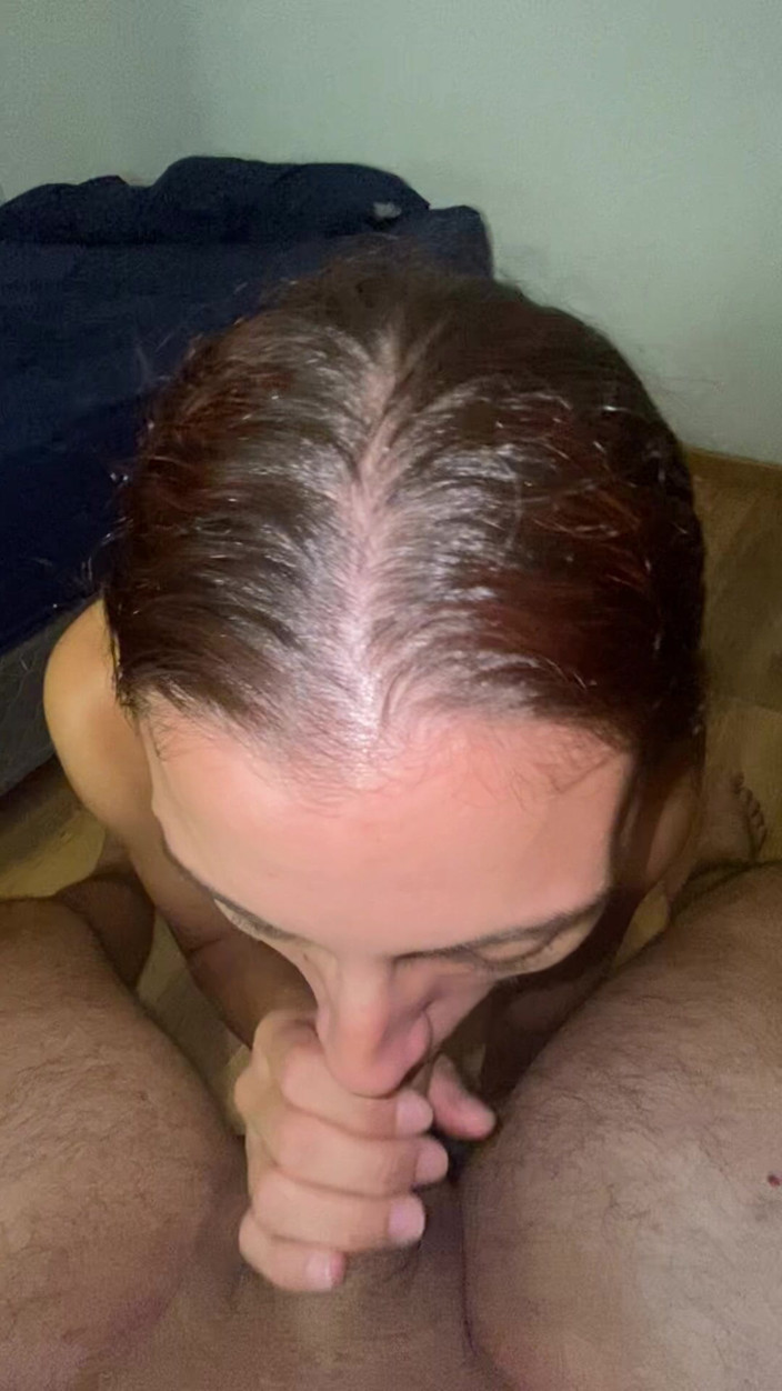 Lynn Scream: POV Delicious Blowjob in Thong